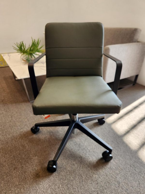 Alba 2450 | 9to5 Seating