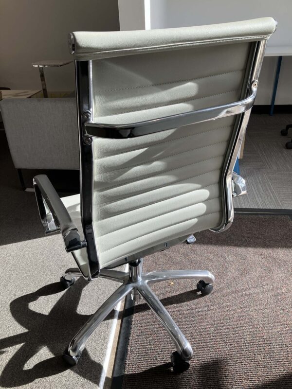 Classic High Back | Woodstock - Image 2