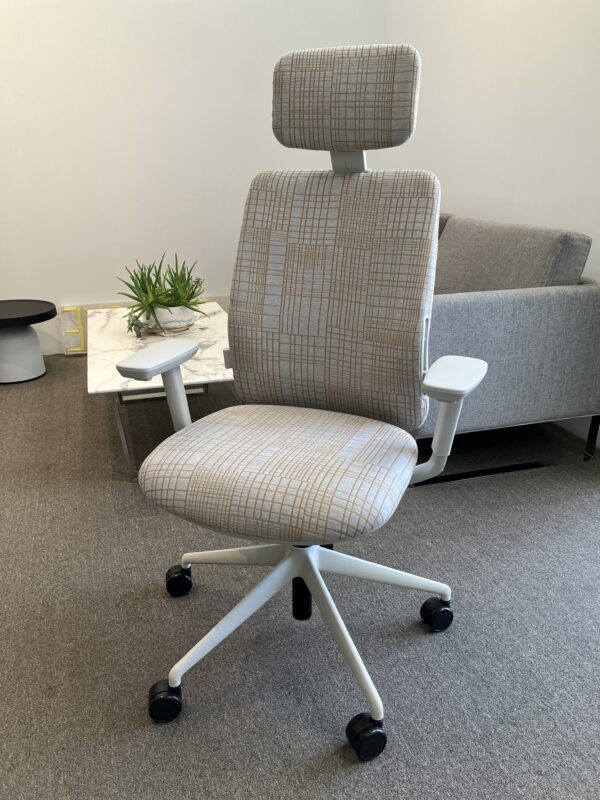 Innate (With Headrest) | Allseating