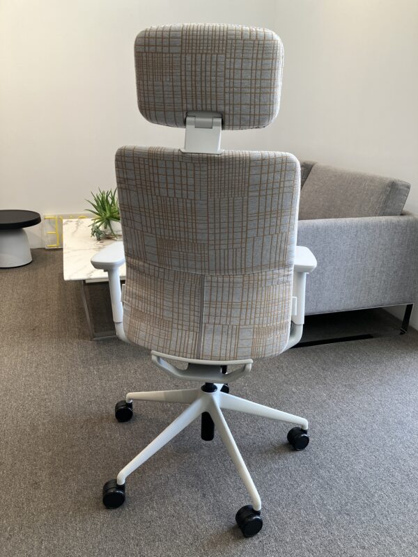 Innate (With Headrest) | Allseating - Image 4