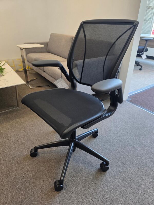 World LM | Humanscale - Image 3