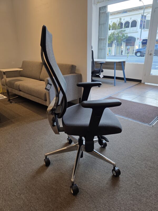 You (Highback) | Allseating - Image 4
