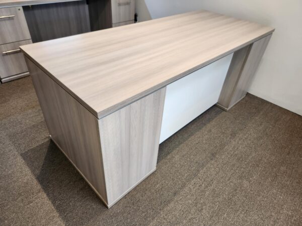 Milano Series | Deskmakers - Image 11