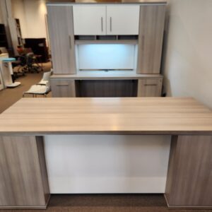 Milano Series | Deskmakers